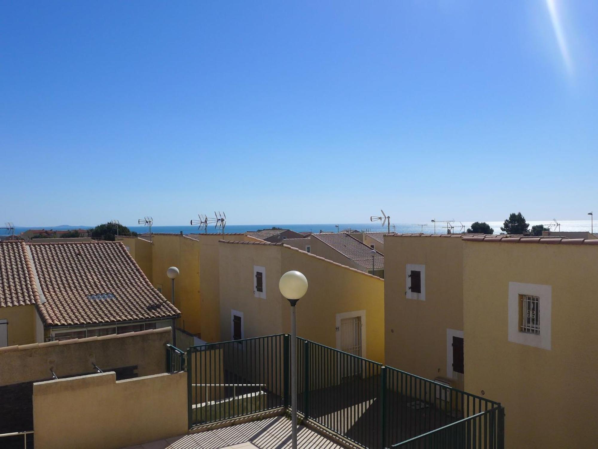 莱斯豪兹圣皮埃尔海滨公寓 Saint-Pierre-la-Mer  外观 照片